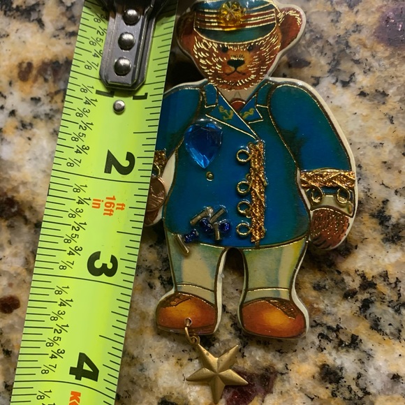 Rare 1983 B Shackman Captain Teddy Bear Brooch with star bling - Picture 5 of 6